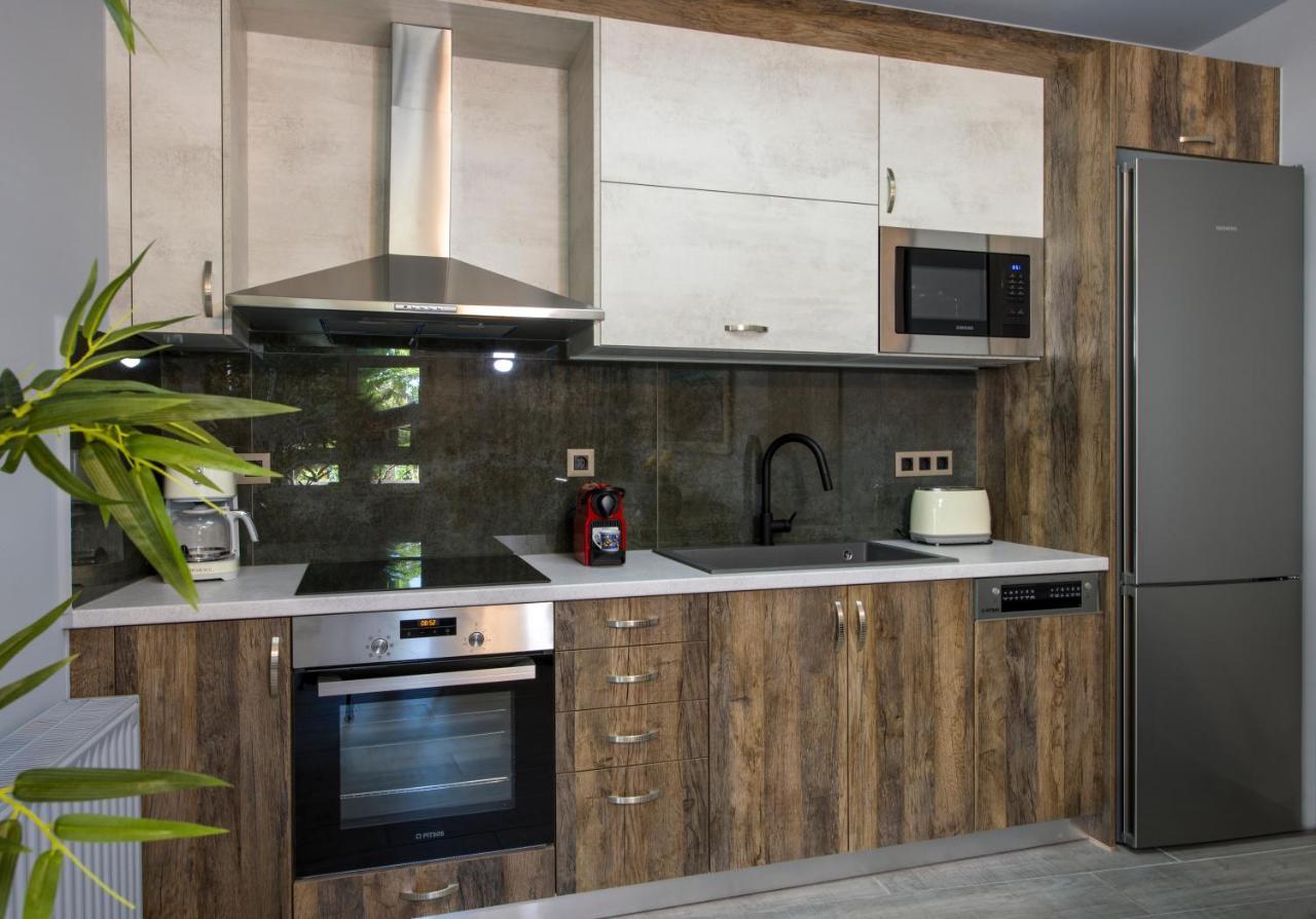 Rena'S Luxury Apartment With Free Private Parking Chania  Exterior photo
